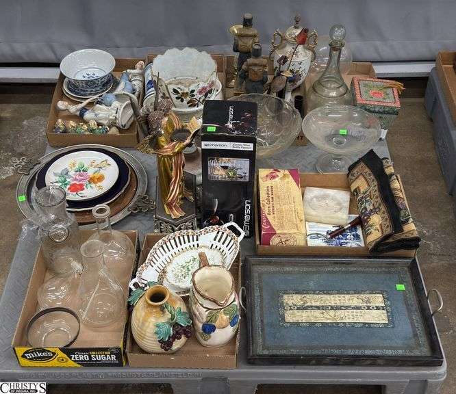 Skid of Figurines, Tray, Bottle Openers, Glassware, Decorative Items - May have damage throughout - SKID NOT INCLUDED image