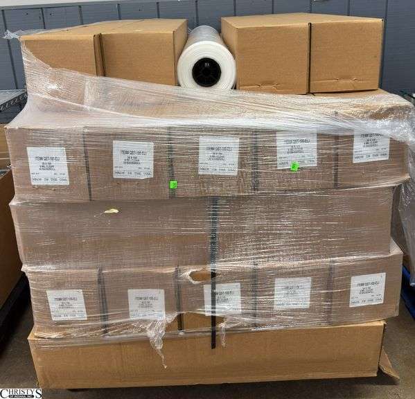 Pallet of Plastic Bags 31x100 image