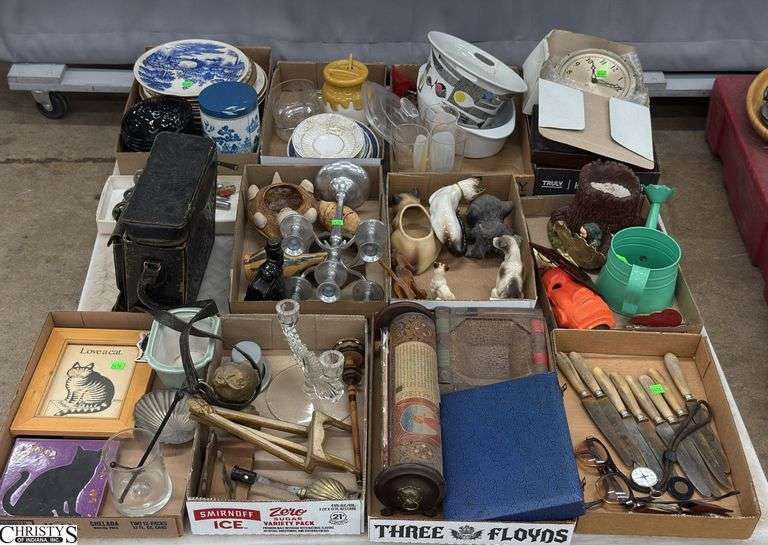 Skid of Figurines, Knives, Clock Parts, Dishes - May Have Damage Throughout - SKID NOT INCLUDED image
