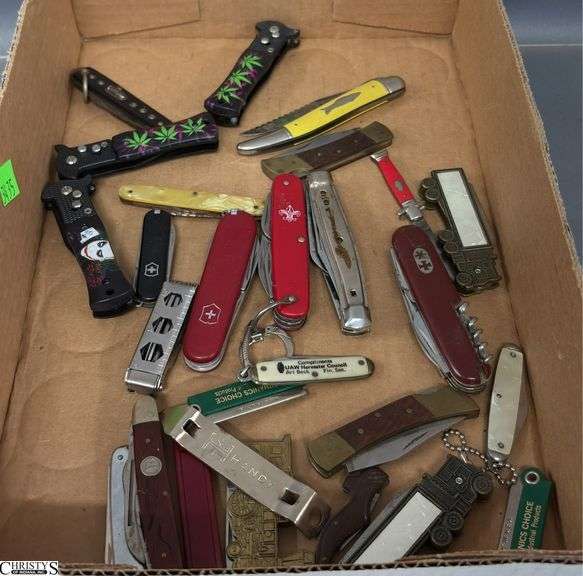Folding Pocket Knives, Some Wear image