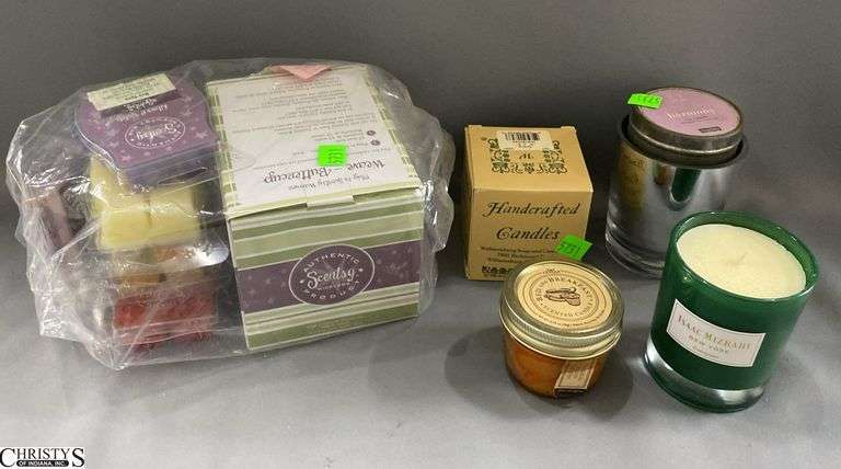 Scentsy and Wax Boxes, Scented Candles image