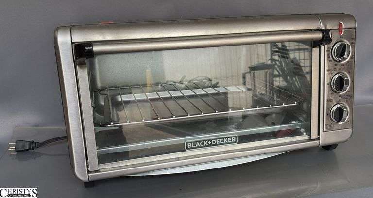 Black and Decker Toaster Oven 21"x11" Tall image