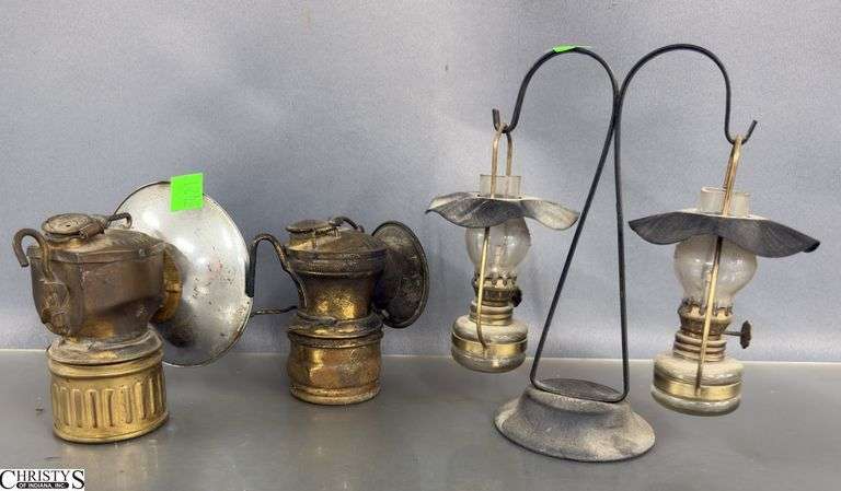Mini Oil Lanterns, Table Top Set 7.5" image