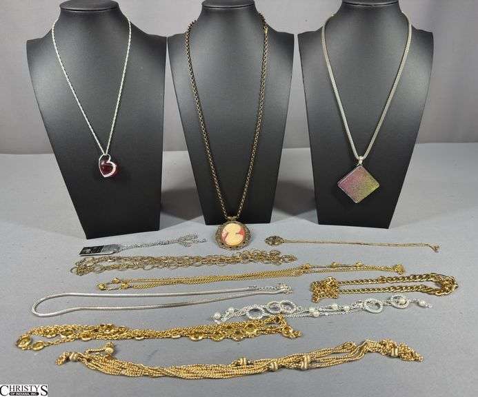 12 Costume Jewelry Necklaces / Chains image