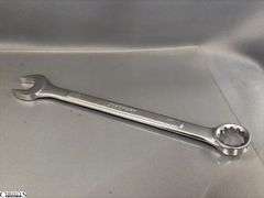 Ear Plugs, Face Masks, DeWalt Wire Brush Bit, Grinding Discs, Porter Cable Saw Blades Most 5.5", Wrench, Sockets