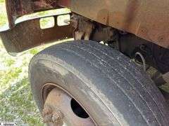 1999  INTERNATIONAL  4700 24' Box • Lift Gate Operating • Driven Here