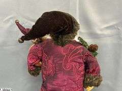 Santa Clause Standing 17"