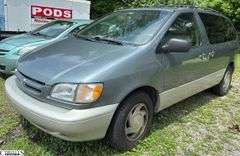 1998  TOYOTA  Sienna Has a Dead Battery