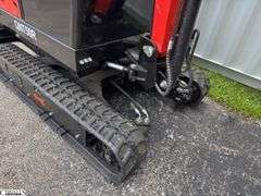 CFG Industrial Mini Excavator QNT50R Gas Powered