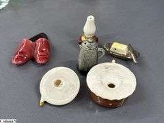 Salt and Peppers, Hands, Feet, Clear, Brass Color, Tourist, Hamburgers, Cake and Pies