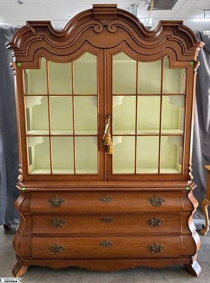 Henredon Dorothy Draper Viennese Collection Lighted Display China Cabinet - 2pcs - 62" x 14" x 85.5" image