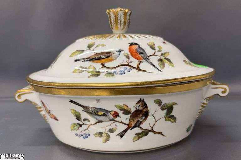 Fine Porcelain Bird Motif Tureen - 10" x 6.5" image