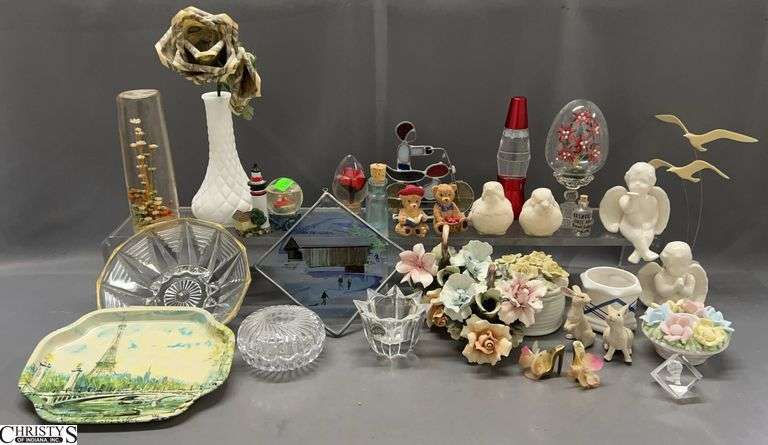 Figurines, Candlesticks, Trinket Boxes, Decor - 11" of tallest image