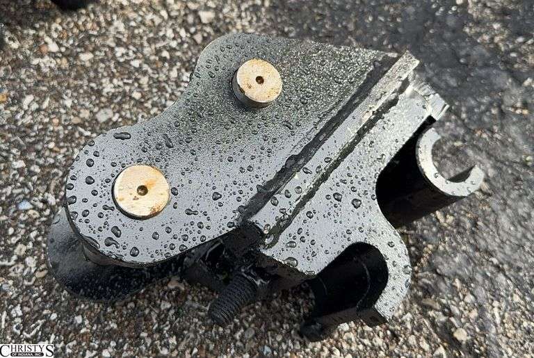 Mini Excavator Quick Coupler image
