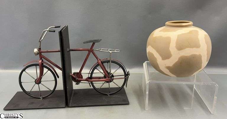 Bicycle Bookends and Pottery Giraffe Motif Vase, Ends 8" Tall image
