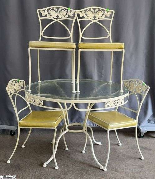 Wrought Iron Rose Motif Patio Table and 4 Chairs - 41.5" x 29" of table image