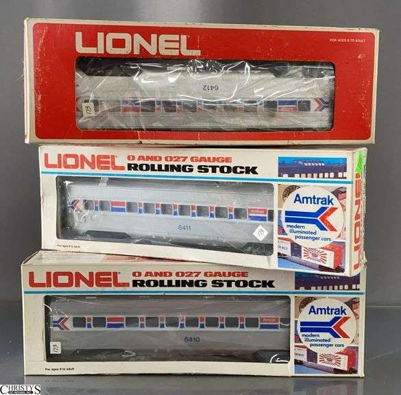 3 Lionel Amtrak Passenger Cars 6-6410 & 6-6411, Vista Dome 6-6412 image