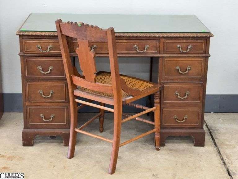 8 Drawer Kneehole Desk & Chair - 46" x 23" x 29" image