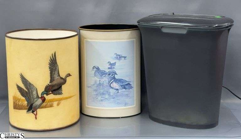 Paper shredder, Trash Cans image