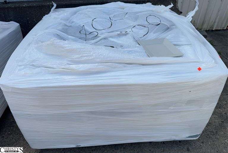 Pallet of 9x9 Plates and Holders image