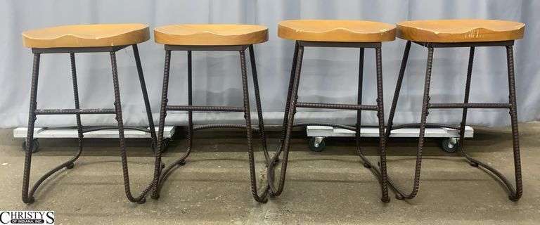 4 Coaster Farmhouse Counter Stools, Some Scuffs on Wood Top, 16.5x13x24" image