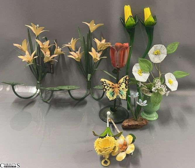 Metal Flower Sconces Vase, Glass Flowers image