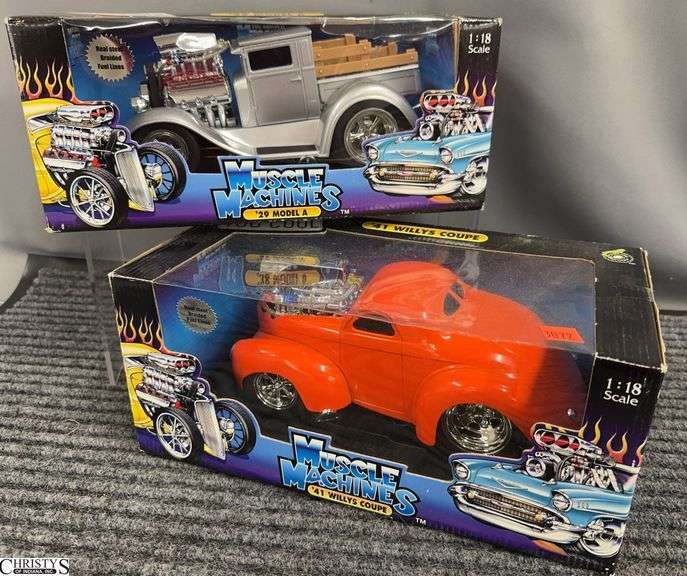 2 Muscle Machines1:18 Scale 29 Model A 41 Willys image