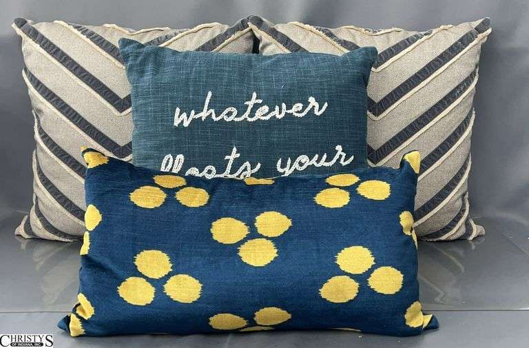 4 Blue Colors Throw Pillows, Largest 19" image
