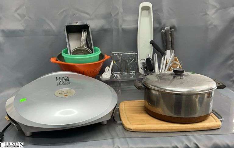 George Foreman Grill, Kitchen Utensils, Pot, Cutting Board - 16" of George Foreman image