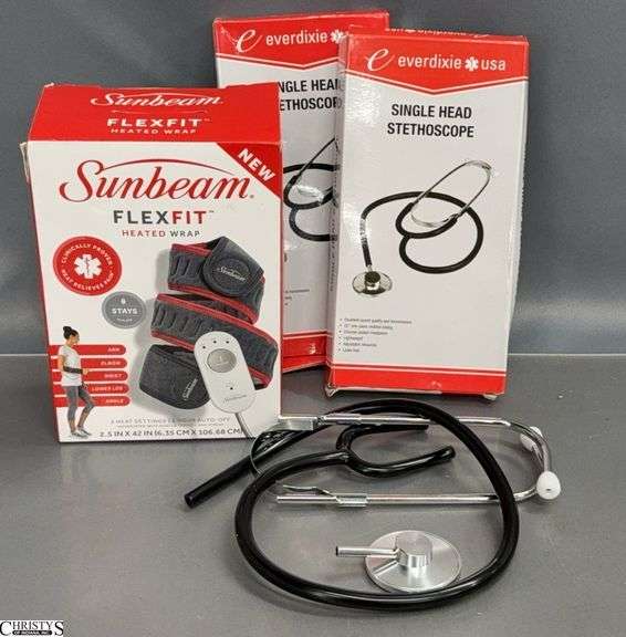2 Everdixie Single Head Stethoscope and Sunbeam Heated Wrap image