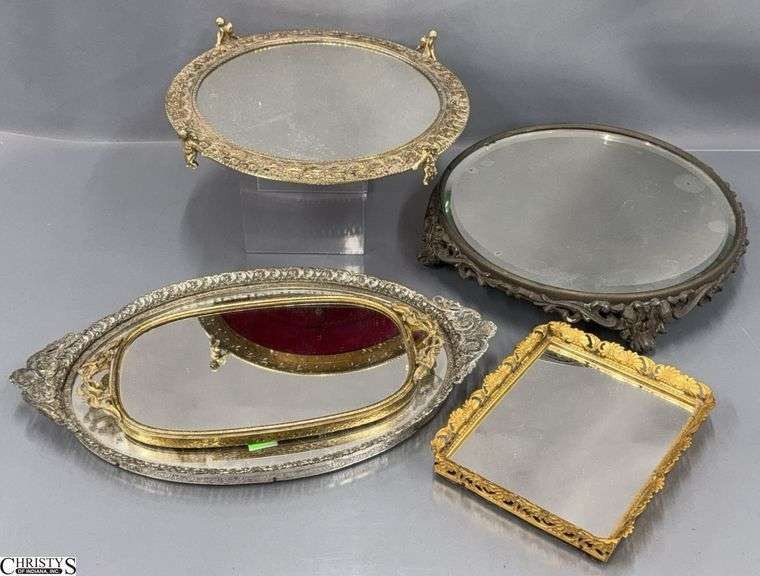 Decorative Mirrored Stands / Trays Largest Oval 14x9" image