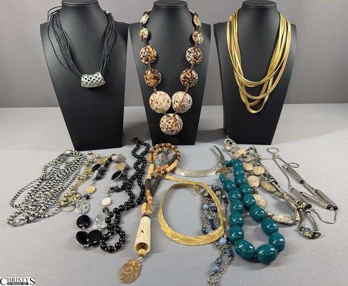 15 Costume Jewelry Necklaces image