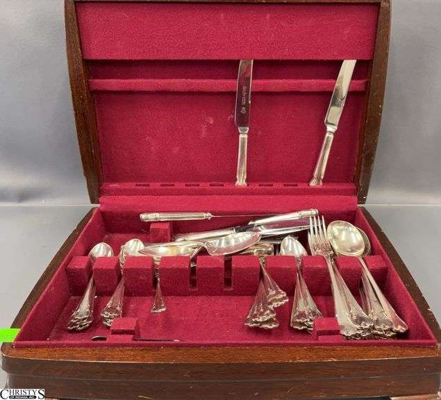 Louis Rose & Co Silverplate Flatware Pieces in Case - 16" x 11" case image