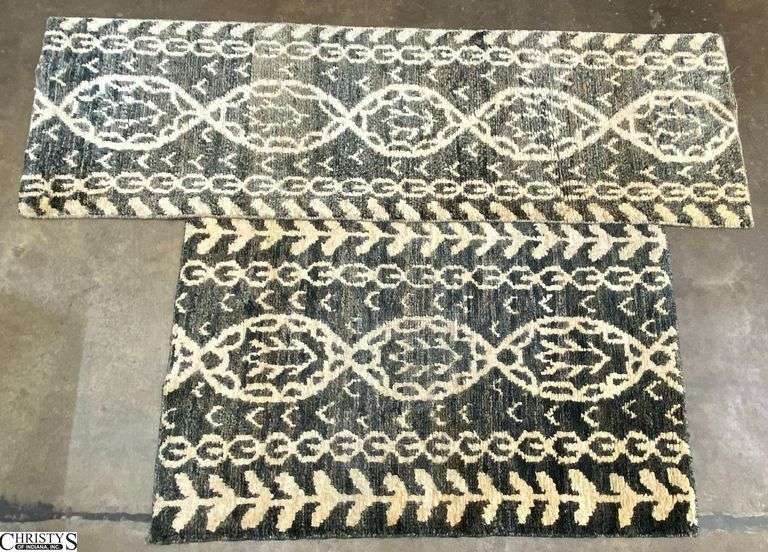 Jute Pile Runner Rug, 2'6"x 8', Needs Cleaned image