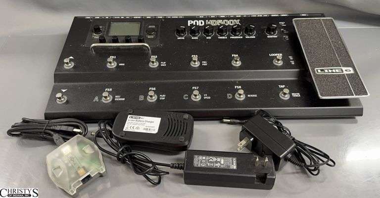Line 6 POD HD500X Pedal Board and Accessories image