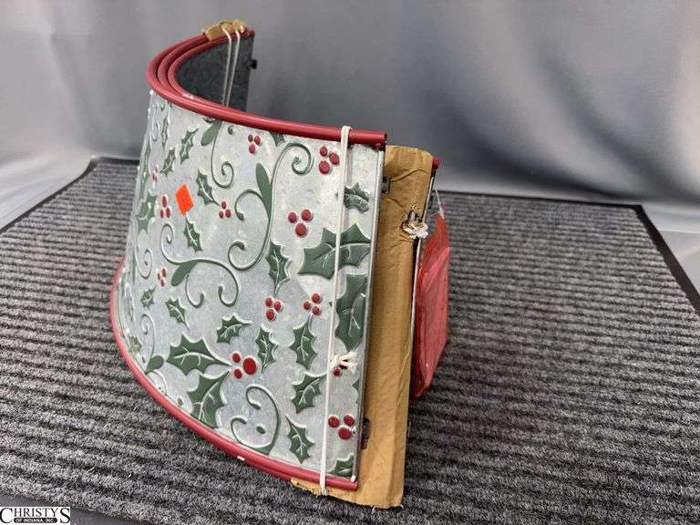 Christmas Tree Collar, Stand image