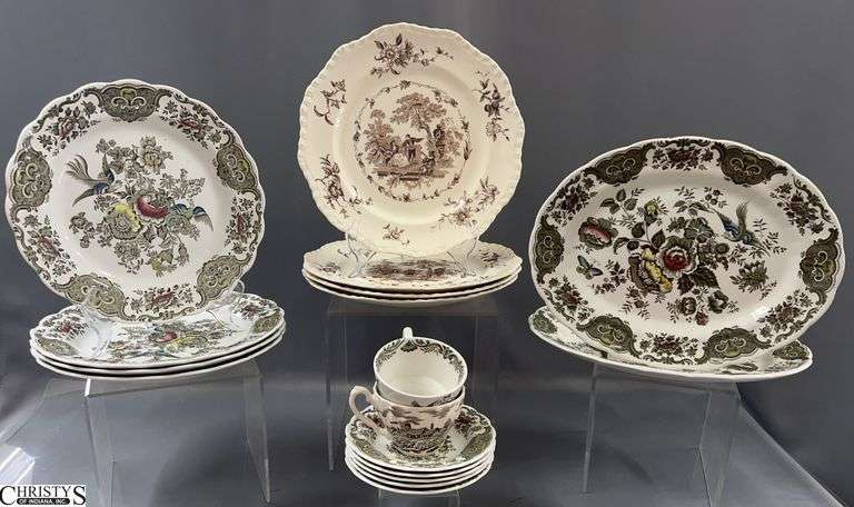 17pcs Made in England Dishes Largest 11" Some Chips image