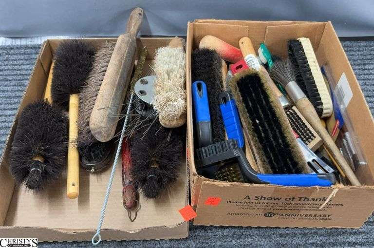 Cleaning and Polishing Brushes image