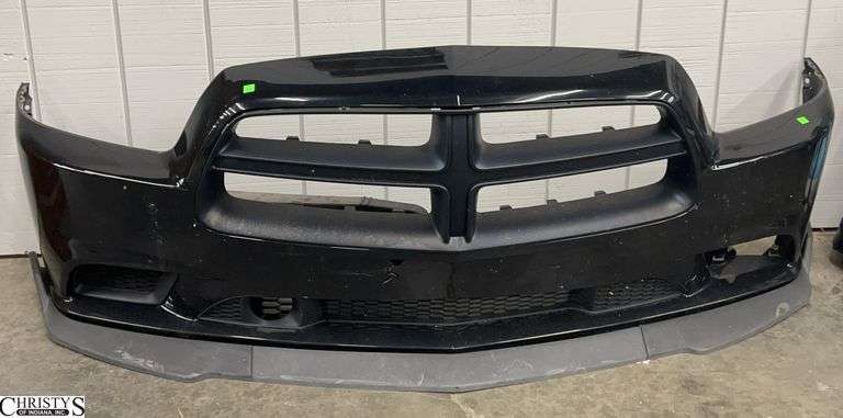 Damaged Dodge Charger Front Grill/Bumper Guard - 73" x 25" x 25" approx image