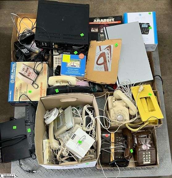 Skid with Electronics, Telephones, VHS and DVD Players, Garmin Box,  SKID NOT INCLUDED image