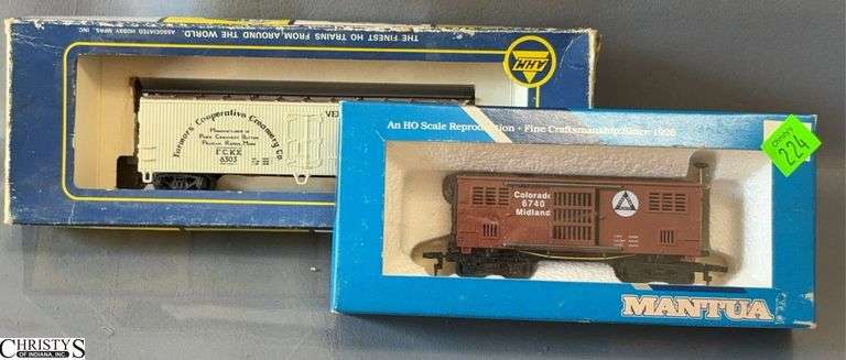 2  HO AHM and Mantua 1860 Horse Car Colorado Midland, Private Owned Reefer image