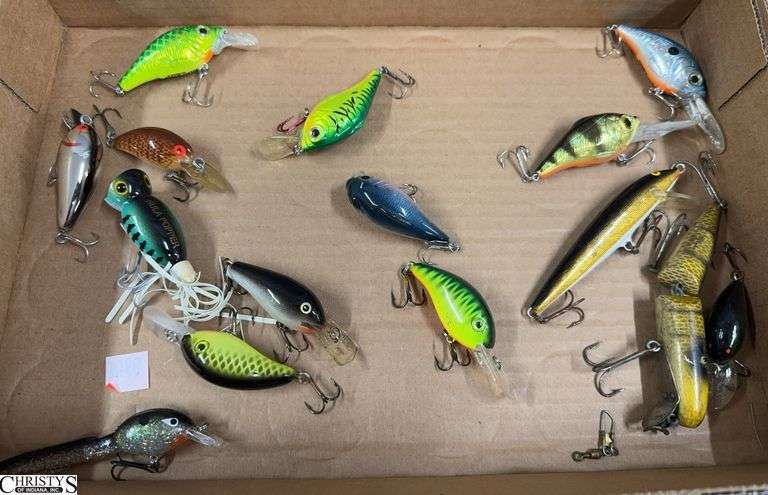 15 Fishing Lures image