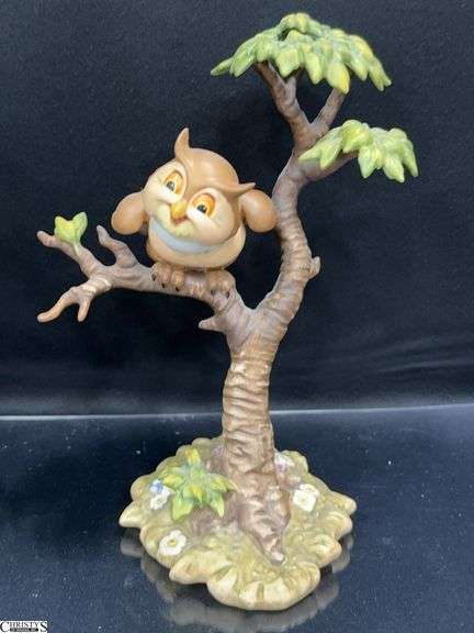 Walt Disney Classic Collection from Bambi Friend Owl "What's Going on Around Here?" in Box image