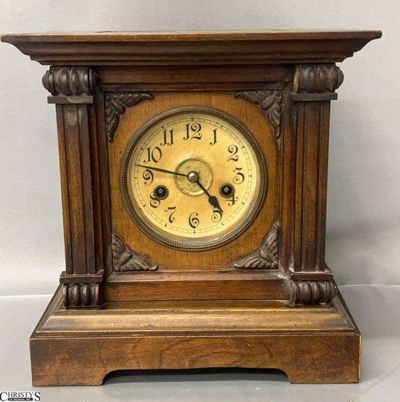 Antique Mantle Clock - 10.5" x 7" x 10.5" image