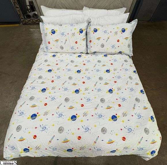 Space Theme Lullaby Duvet Bedding, Shams. 4 White Cased Bed Pillows *Bed Not Included* image