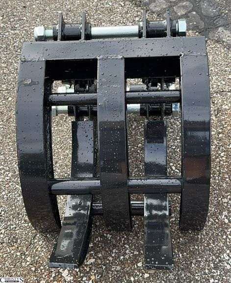 Mini Excavator Grapple image