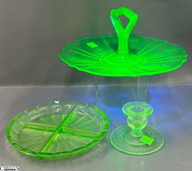 UV Reactive Snack Tray, Candle Holder and Divided Tray, 10" image