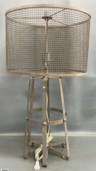 Industrial Mesh Shade Table Lamp 28" image