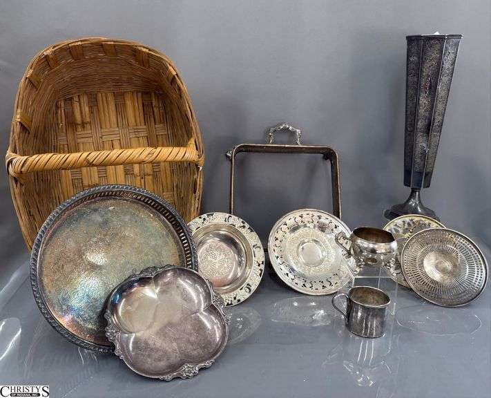 Basket with Tall Plated Vase 15", Trays, Bowls image