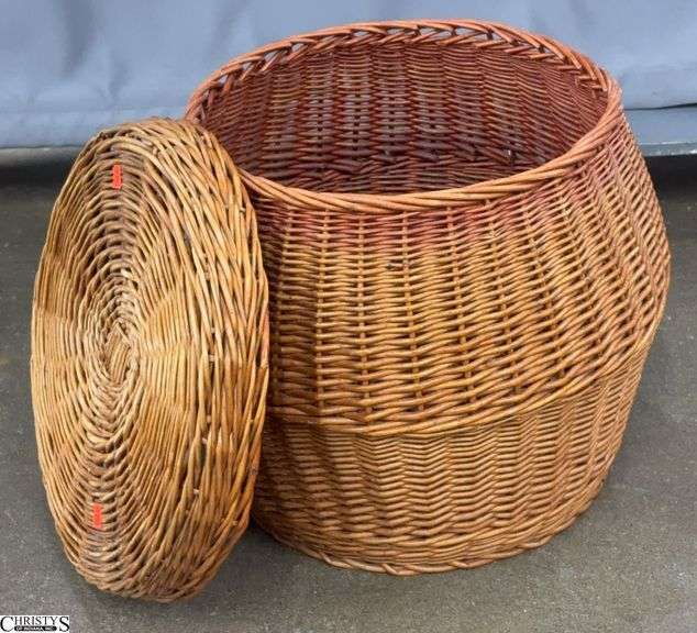 Lidded Woven Basket - 19" x 16" image